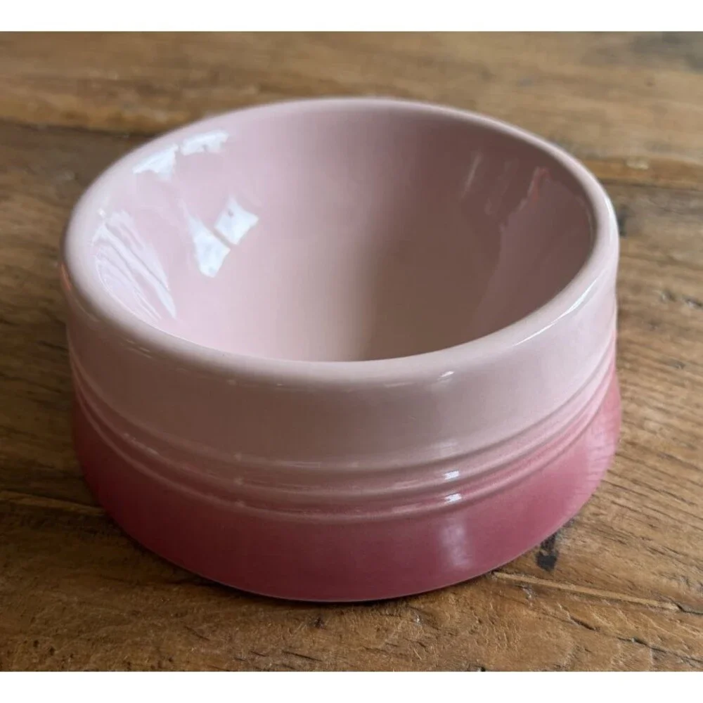 Le Creuset Stoneware Medium Feeding Bowl Pet Collection 18cm 450ml Pale Rose NEW
